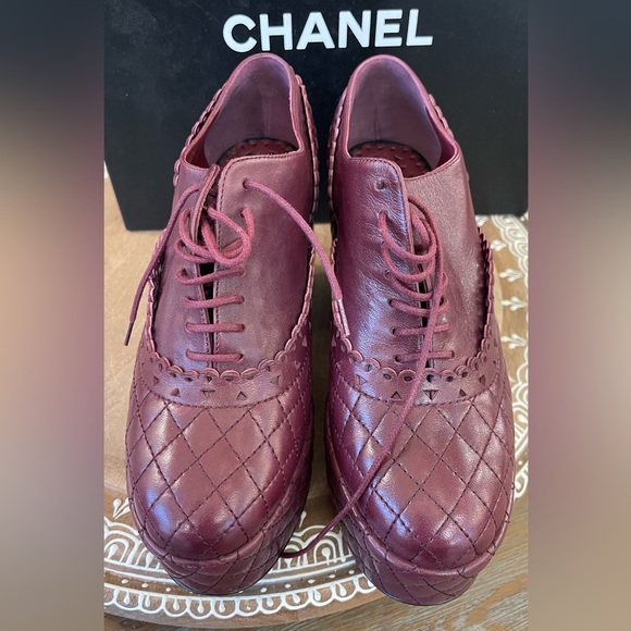 Chanel Interlocking CC Logo Quilted Platform Oxford Pumps Size 36.5 - Picture 5 of 9